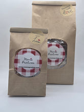 Load image into Gallery viewer, Mom’s Pralines Shareable Bag (2pc)
